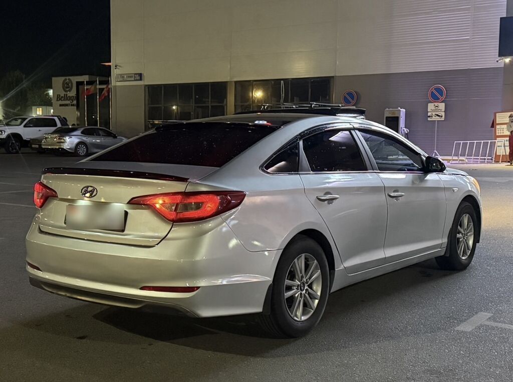 Hyundai Sonata: 2017 г., 2 л, Автомат, Газ, Седан: фото 4