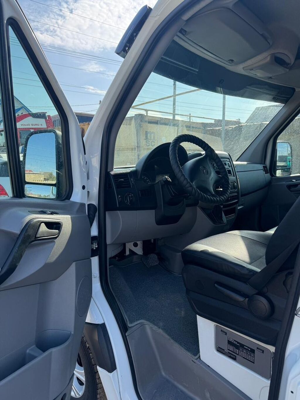 Mercedes-Benz Спринтер: 2008 г., 2.2 л, Автомат, Дизель, Бус: фото 8