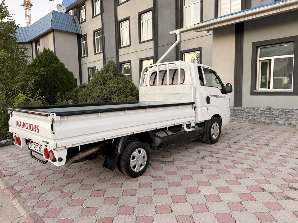 Kia Bongo 3 2020 Газ Пробег 38800км оригинал Родная краска 100% без: фото 4