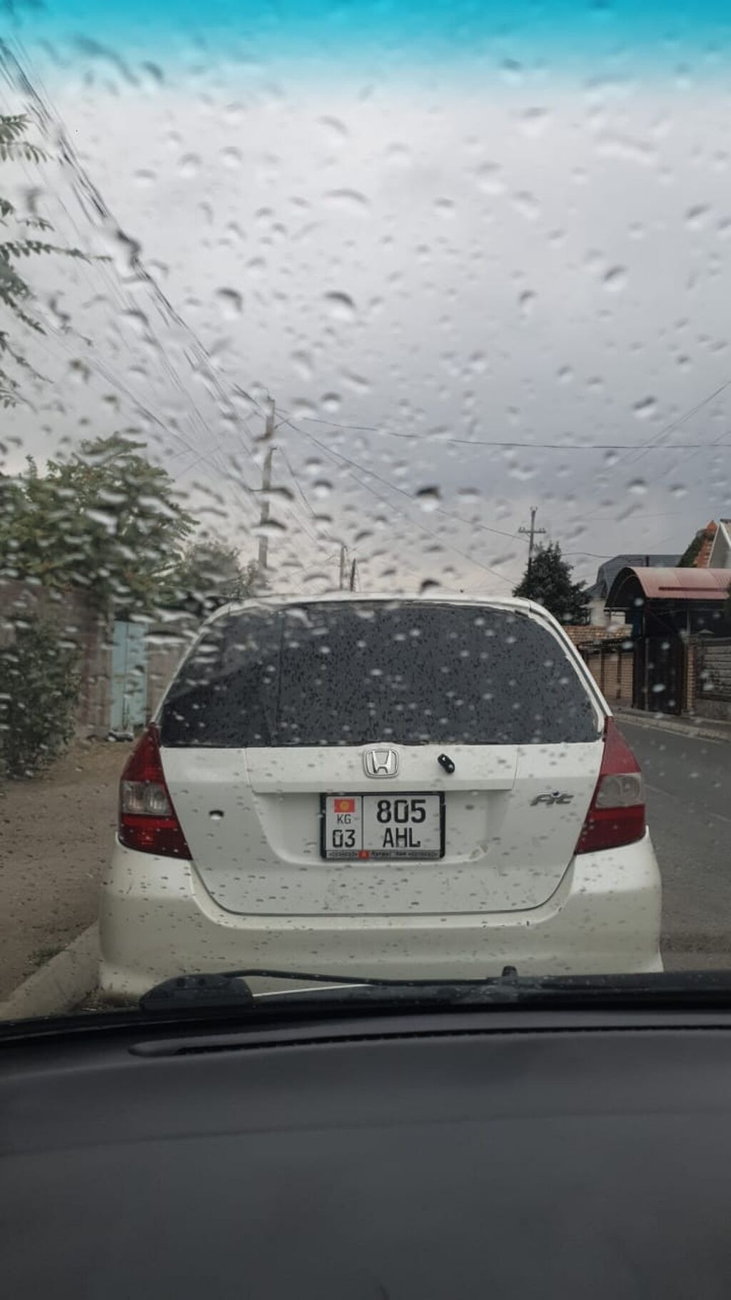 Honda Fit: 2003 г., Автомат, Бензин, Хэтчбэк: фото 7