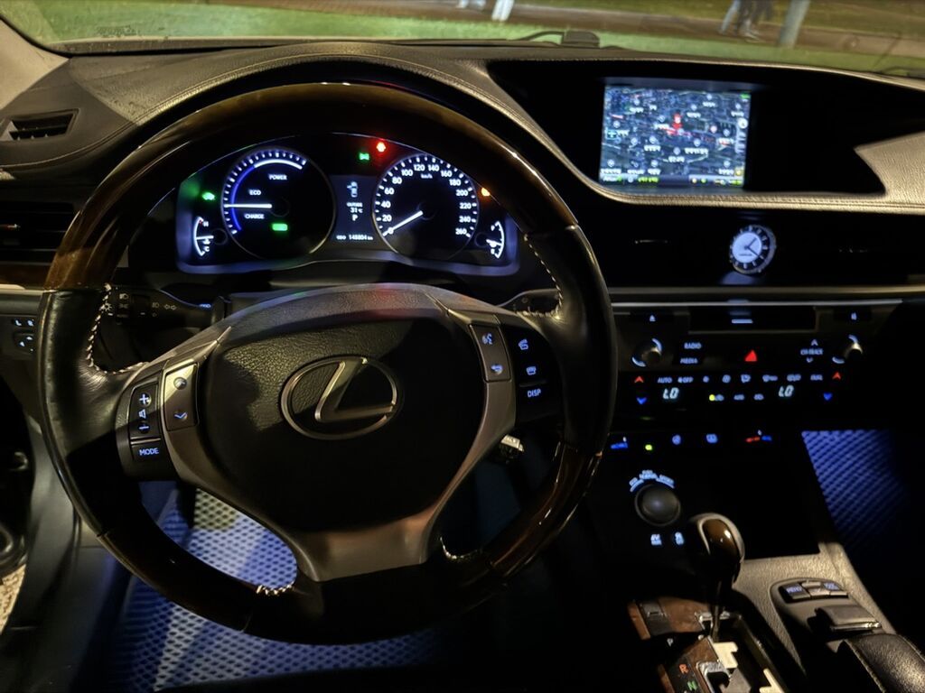 Lexus ES: 2013 г., 2.5 л, Вариатор, Гибрид, Седан: фото 8