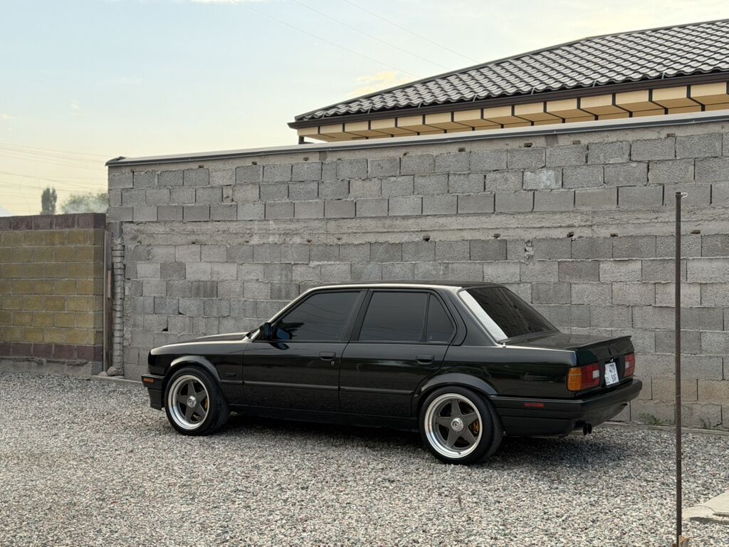 BMW 3 series: 1988 г., 2.8 л, Седан: фото 4