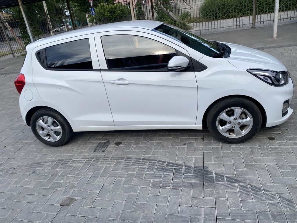 Chevrolet Spark: 2019 г., Автомат, Бензин, Хэтчбэк: фото 4