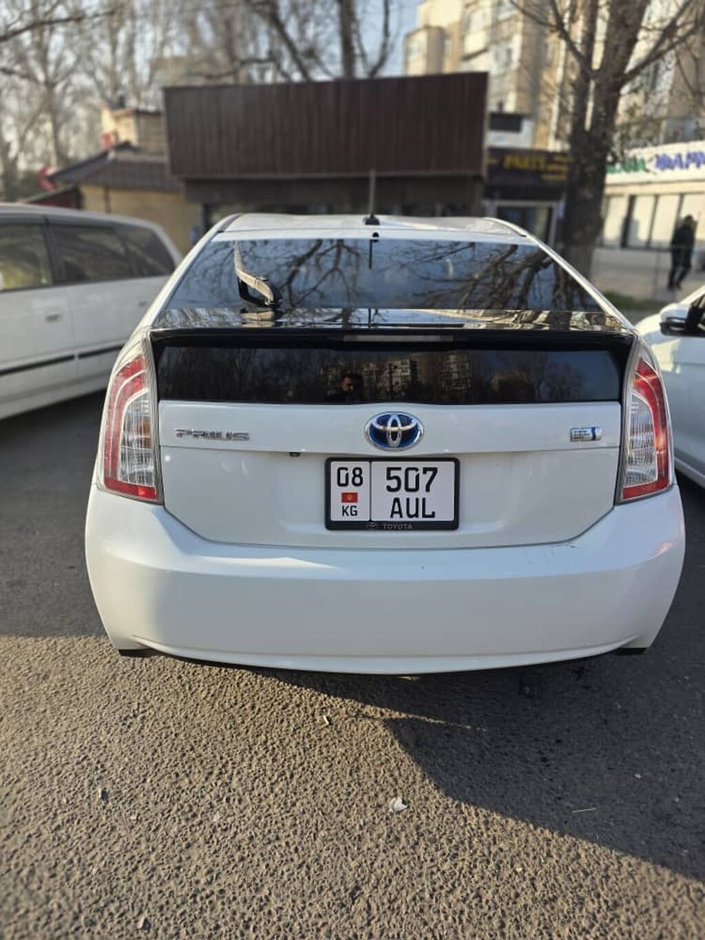 Toyota Prius: 2012 г., Вариатор, Гибрид, Хэтчбэк: фото 4
