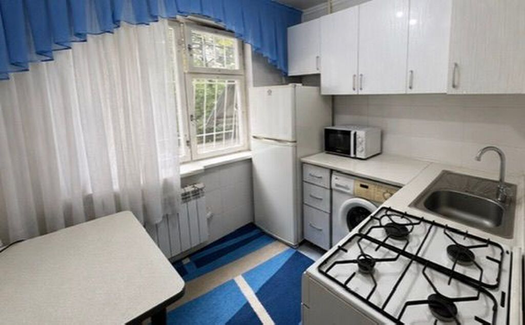 3 комнаты, 65 м², 5 мкр 104 серия, 1 этаж, Евроремонт: фото 6