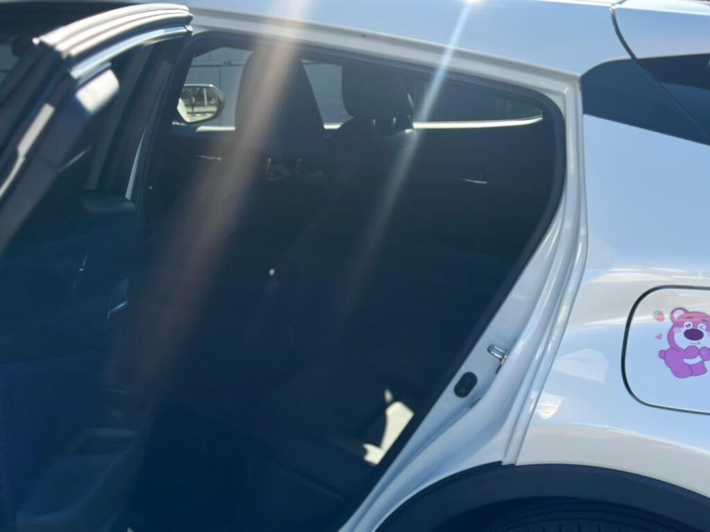 Toyota C-HR: 2020 г., 2 л, Автомат, Бензин, Кроссовер: фото 7