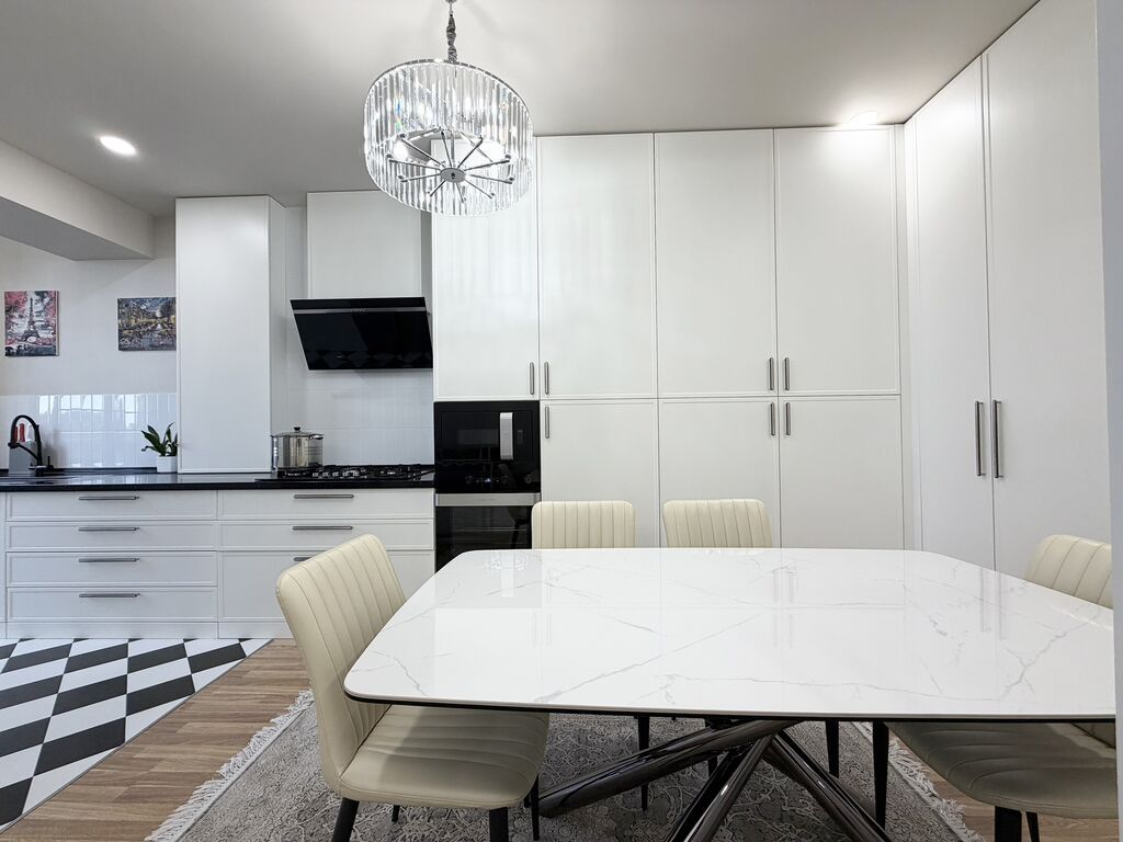 4 комнаты, 120 м², Золотой квадрат Элитка, 8 этаж, Евроремонт: фото 5