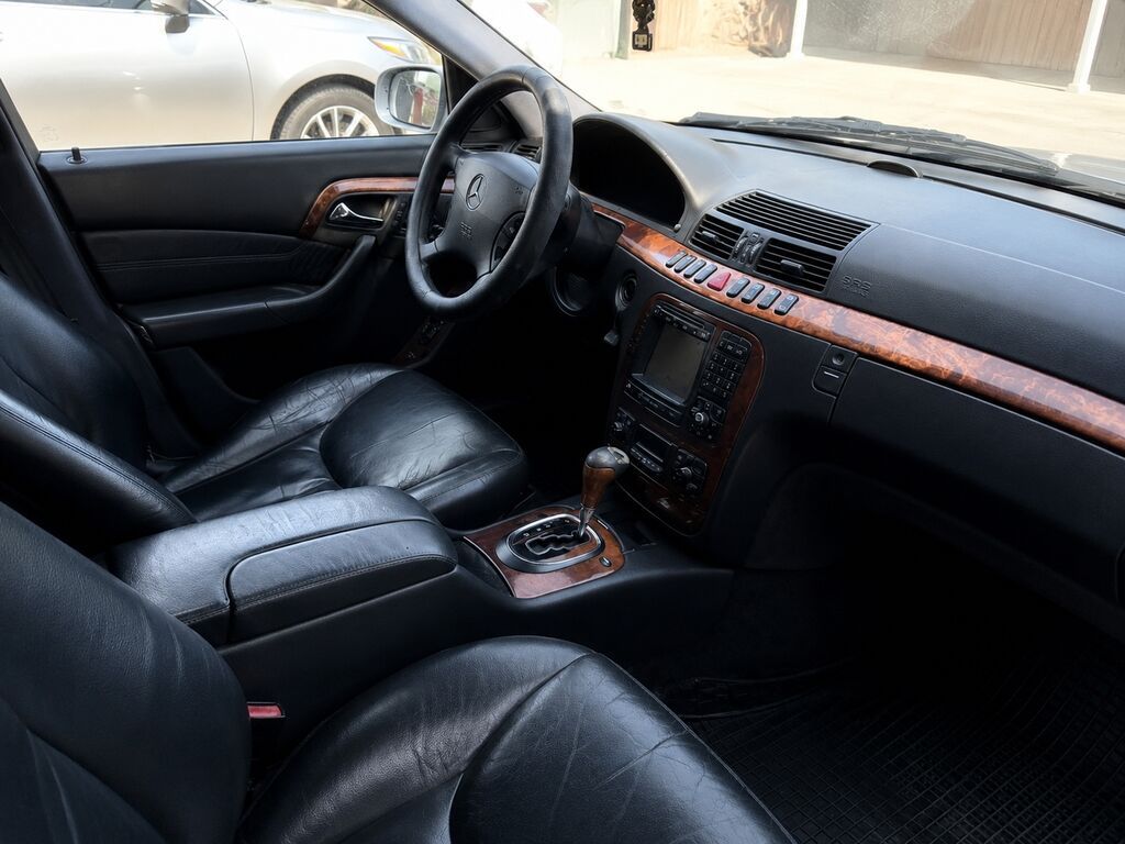 Mercedes-Benz 220: 1999 г., 3.2 л, Автомат, Газ, Седан: фото 4