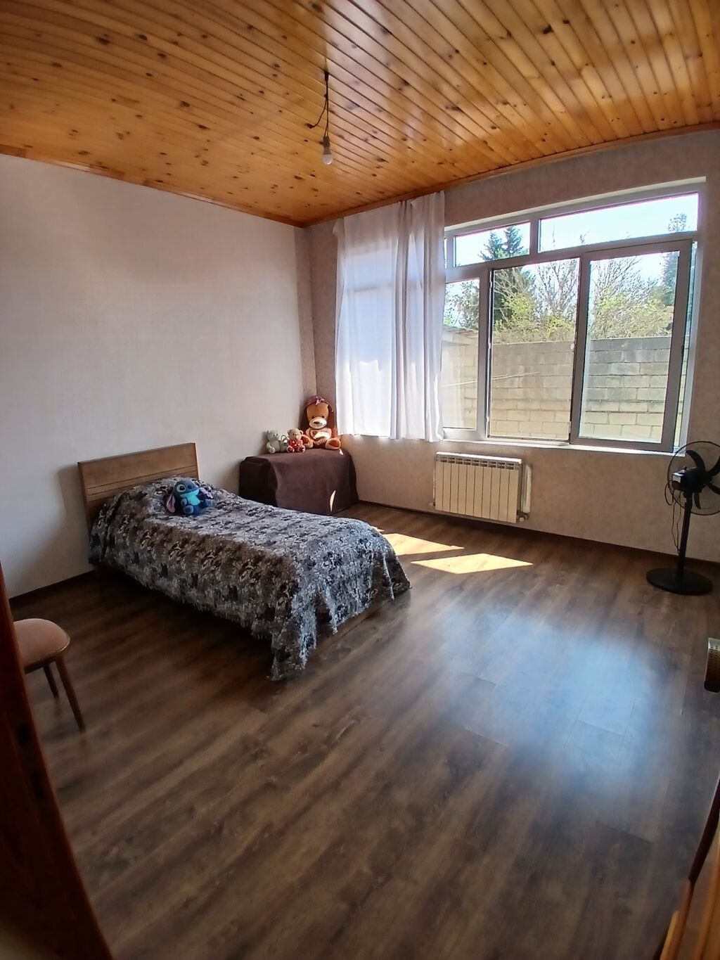 4 otaqlı, 109 kv. m, Yeni təmirli