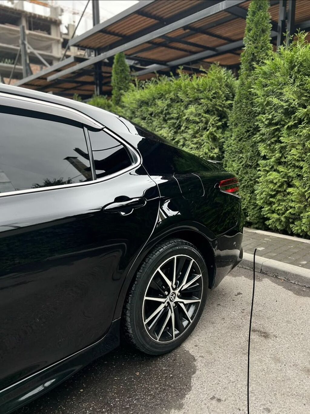 Toyota Camry: 2021 г., 2.5 л, Вариатор, Гибрид, Седан: фото 8