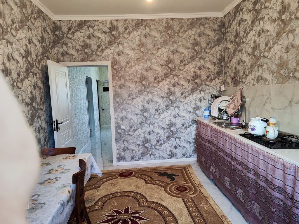 4 otaqlı, 109 kv. m, Yeni təmirli