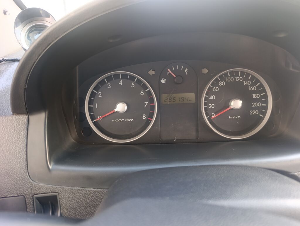 Hyundai Getz: 2010 г., 1.6 л, Механика, Бензин, Хэтчбэк: фото 6