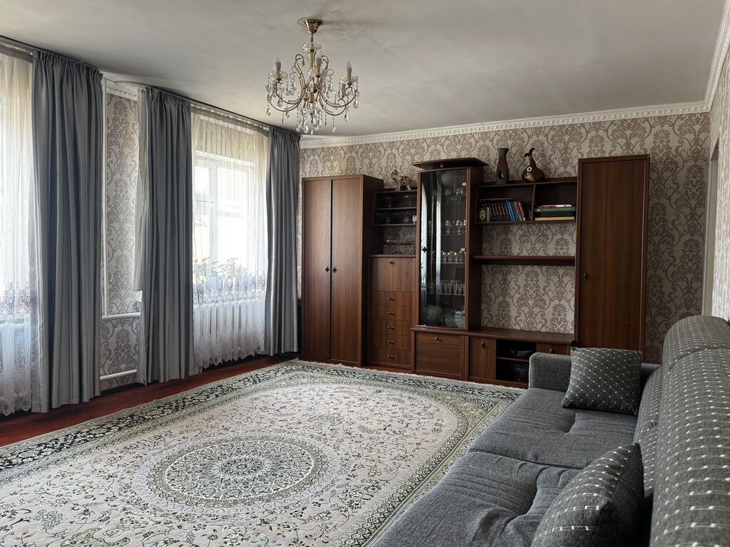 5 комнат, 200 м², 4 соток, Бишкек, Агентство недвижимости: фото 3