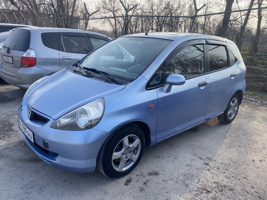 Honda Jazz: 2002 г., 1.3 л, Автомат, Бензин, Хэтчбэк: фото 1
