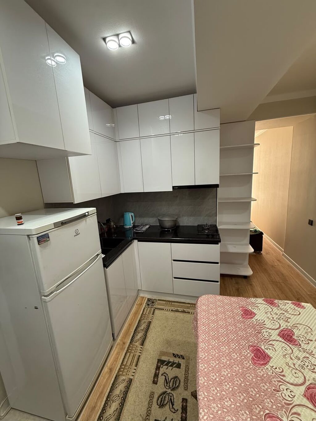2 комнаты, 7530 м², Элитка, 8 этаж, Свежий ремонт: фото 1