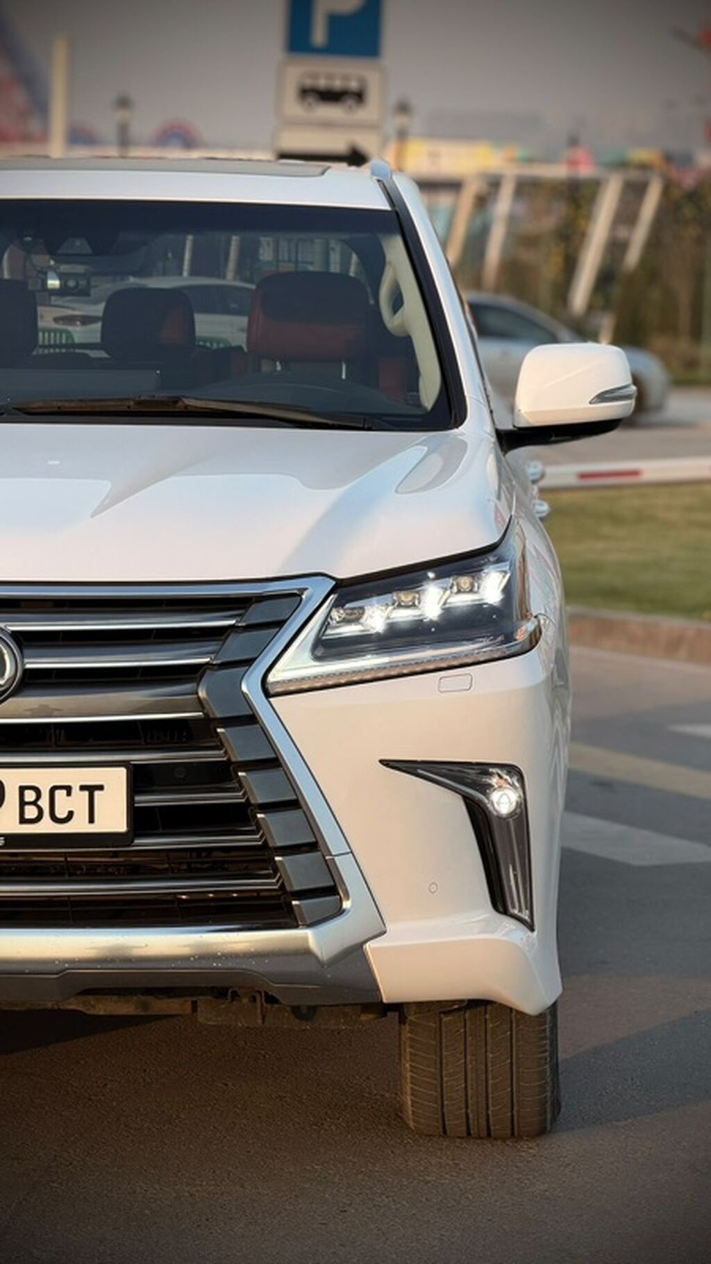 Lexus LX: 2021 г., 5.7 л, Автомат, Бензин, Внедорожник: фото 4