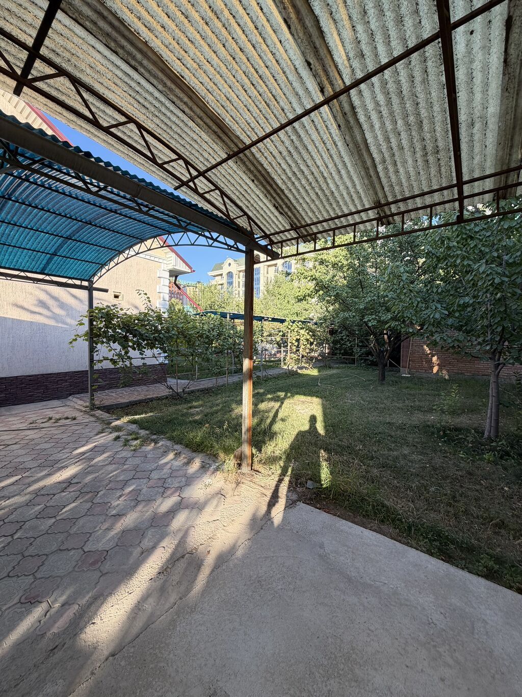 300 м², 6 комнат и более, Ала-Арча 3 городок: фото 3