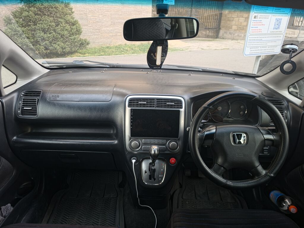 Honda Stream: 2004 г., 1.7 л, Автомат, Бензин, Минивэн: фото 6