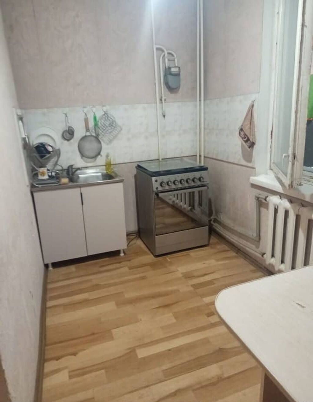 1 комната, 36 м², 5 мкр 8 этаж, Старый ремонт: фото 4