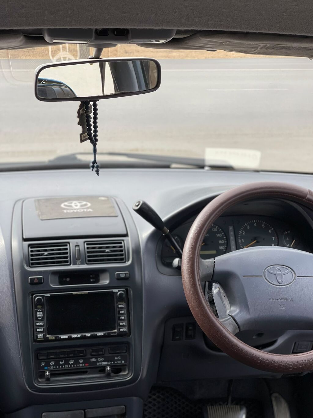 Toyota Ipsum: 1996 г., 2 л, Автомат, Бензин, Минивэн: фото 5