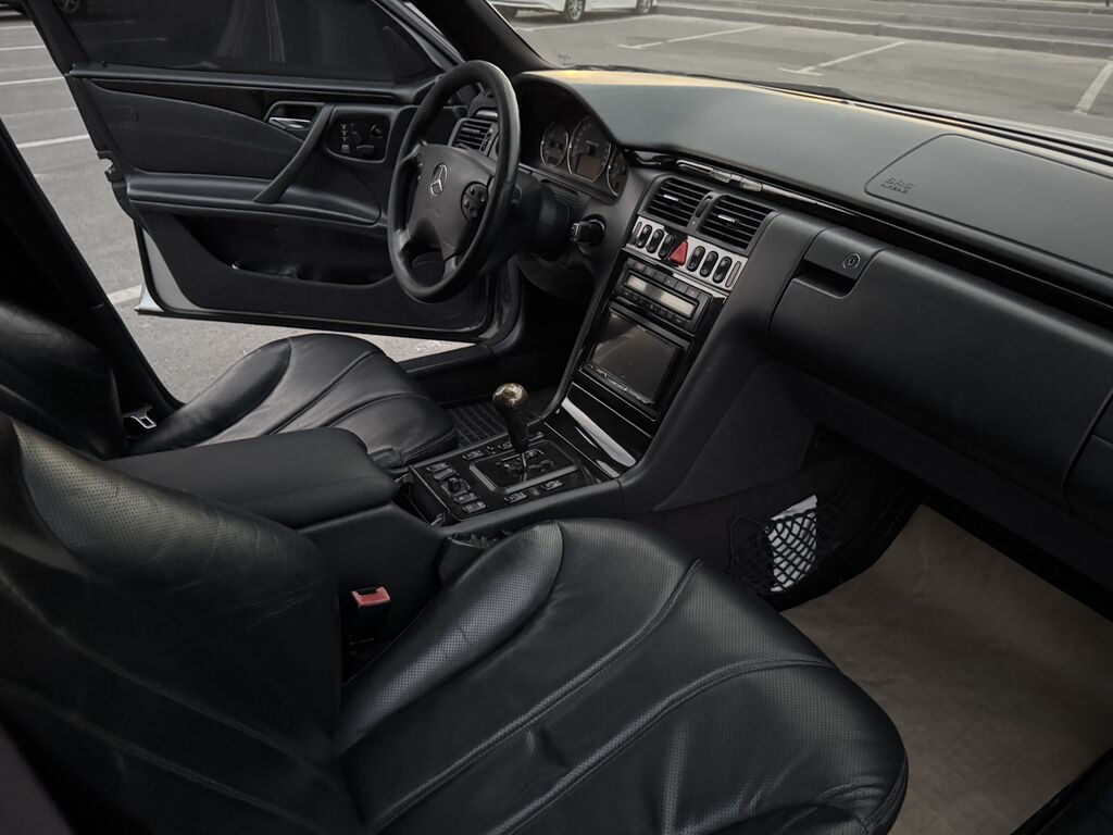 Mercedes-Benz E-класс AMG: 2002 г., 5.5 л, Автомат, Бензин, Седан: фото 6