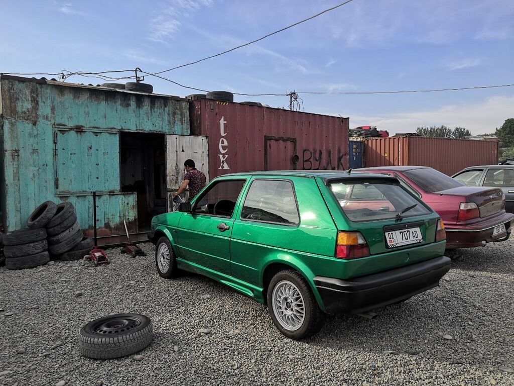 Volkswagen Golf: 1989 г., 1.8 л, Механика, Бензин, Купе: фото 4