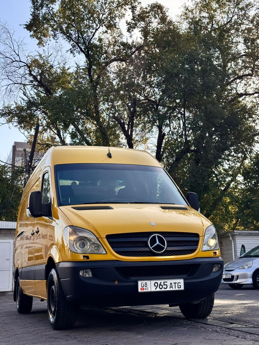 Mercedes-Benz Спринтер: 2008 г., 2.2 л, Механика, Дизель, Бус: фото 1