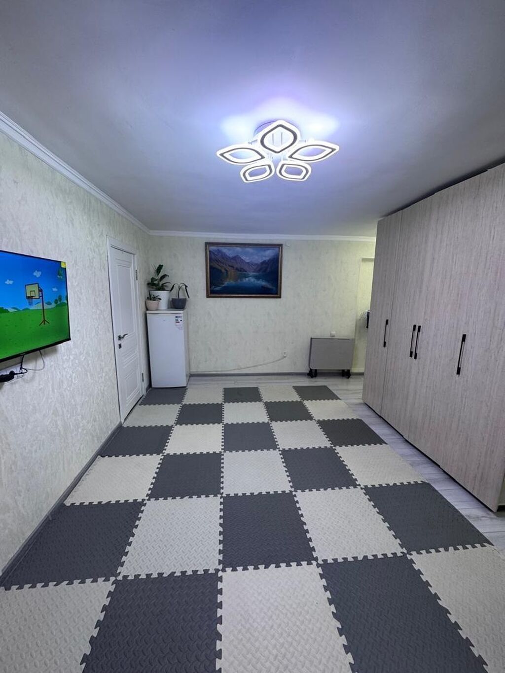 2 комнаты, 43 м², Бишкек Парк ТРЦ Индивидуалка, 2 этаж: фото 4