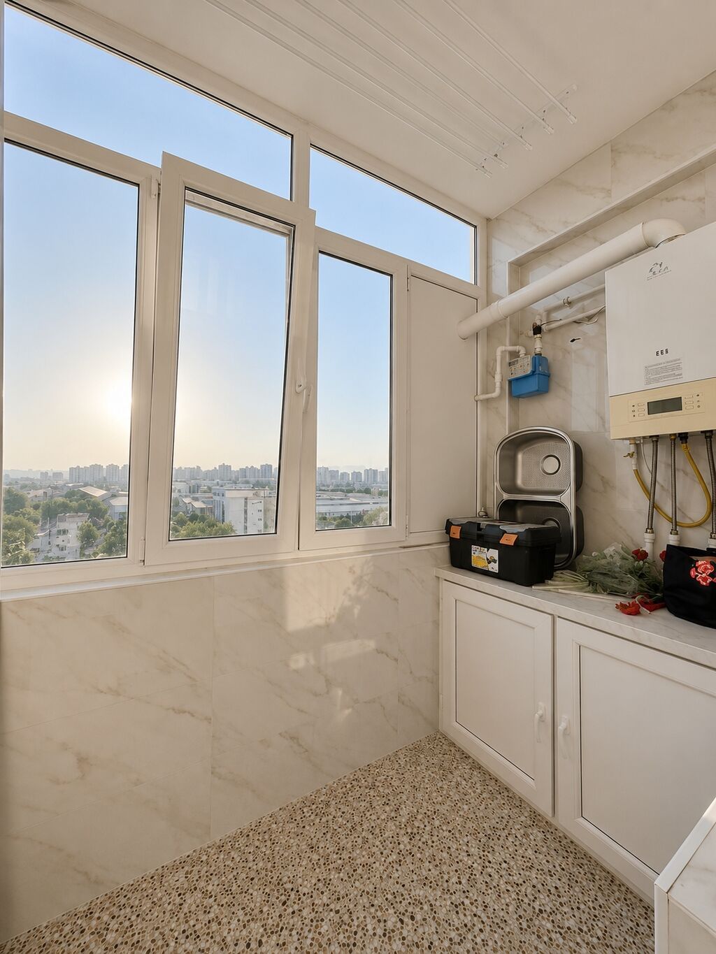3 otaqlı, Yeni tikili, m. Qara Qarayev, 102 kv. m