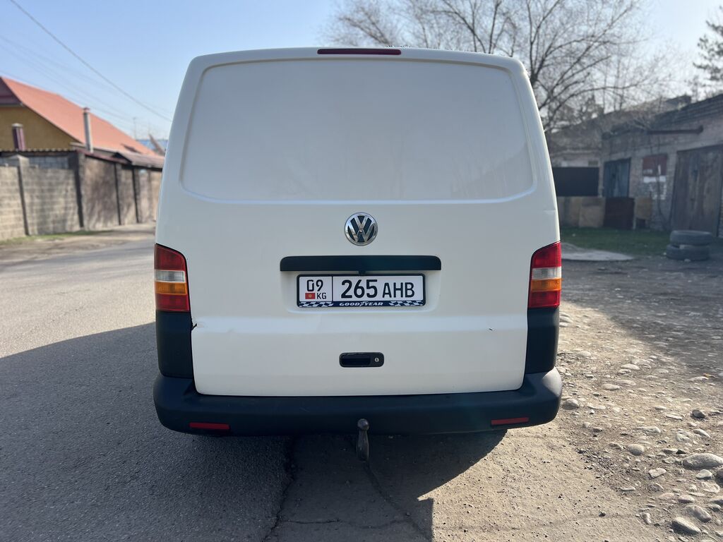 Volkswagen Transporter: 2007 г., 1.9 л, Механика, Дизель, Фургон: фото 5