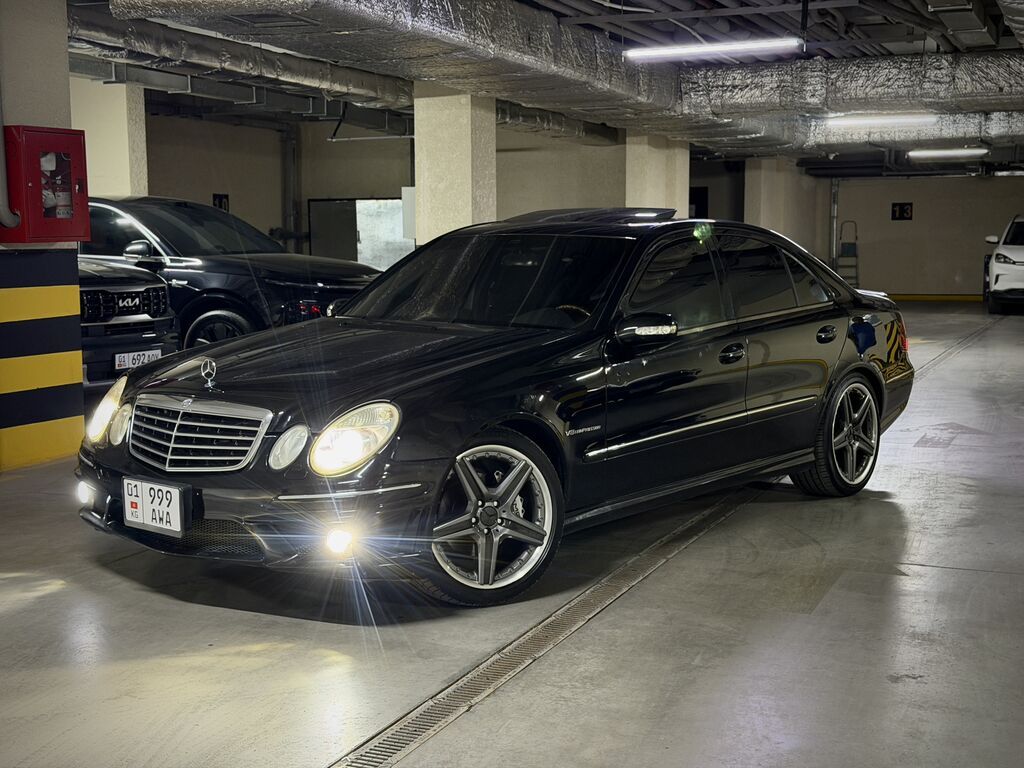 Mercedes-Benz E-класс AMG: 2004 г., 5 л, Автомат, Бензин, Седан: фото 2