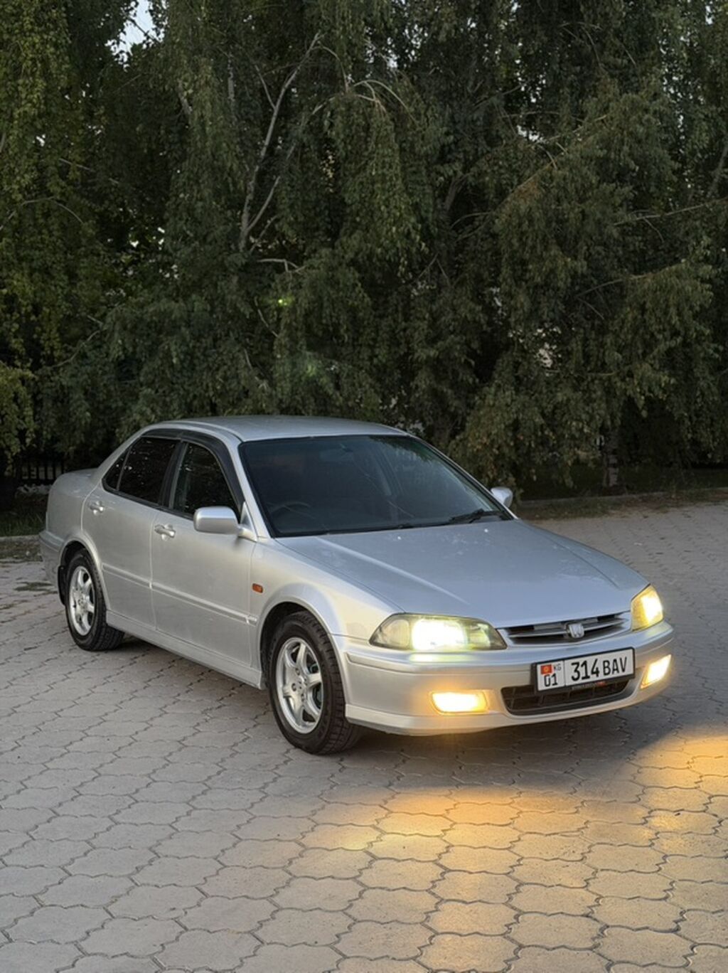 Honda Accord: 2000 г., 2 л, Автомат, Бензин, Седан: фото 5