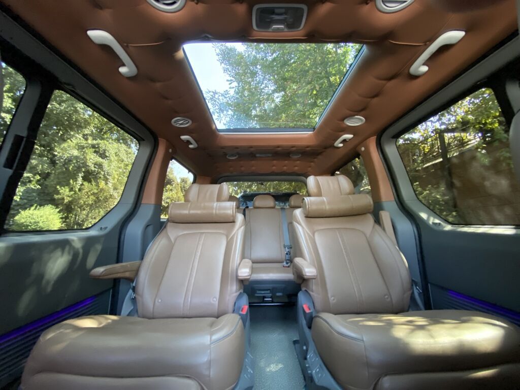 Hyundai Staria: 2022 г., 3.5 л, Автомат, Газ, Минивэн: фото 7