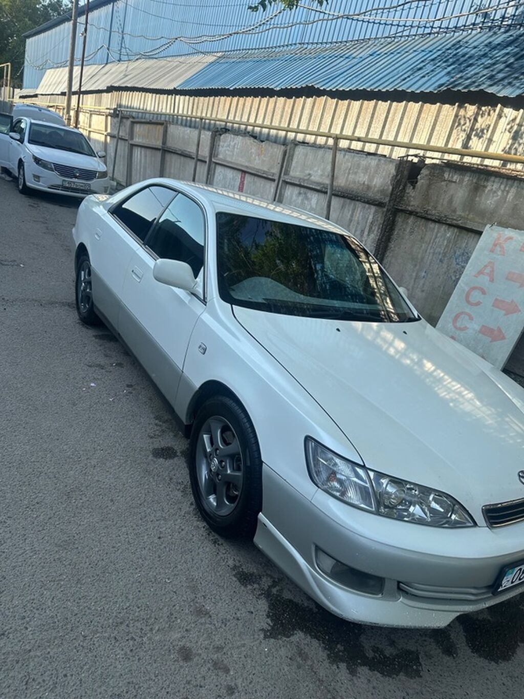 Lexus ES