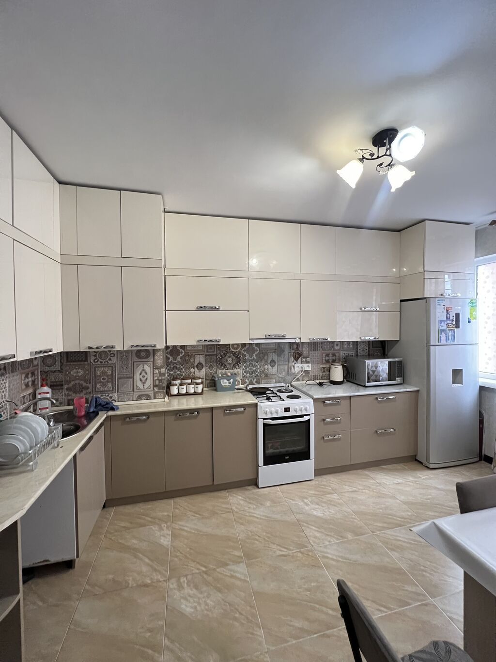 2 комнаты, 68 м², Тунгуч мкр Элитка, 4 этаж, Евроремонт: фото 2