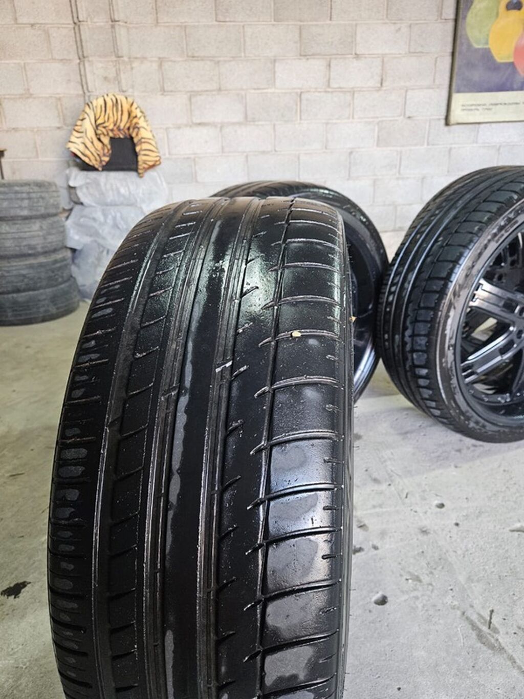 Комплект из 4 автомобильных колес в сборе: легкосплавные диски +: фото 4