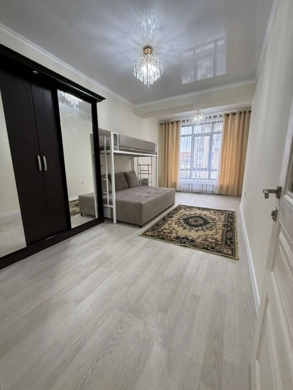 2 комнаты, 54 м², Золотой квадрат 6 этаж, Евроремонт: фото 6
