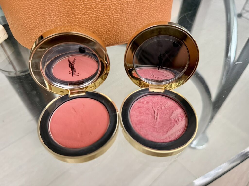 Румяна YSL Make Me Blush Б/У в круглом золотом футляре с мягкой: фото 2