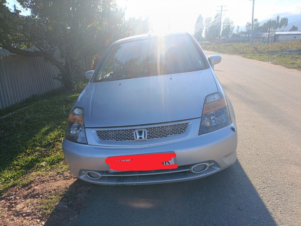 Honda Stream: 2001 г., 2 л, Автомат, Бензин, Минивэн: фото 3