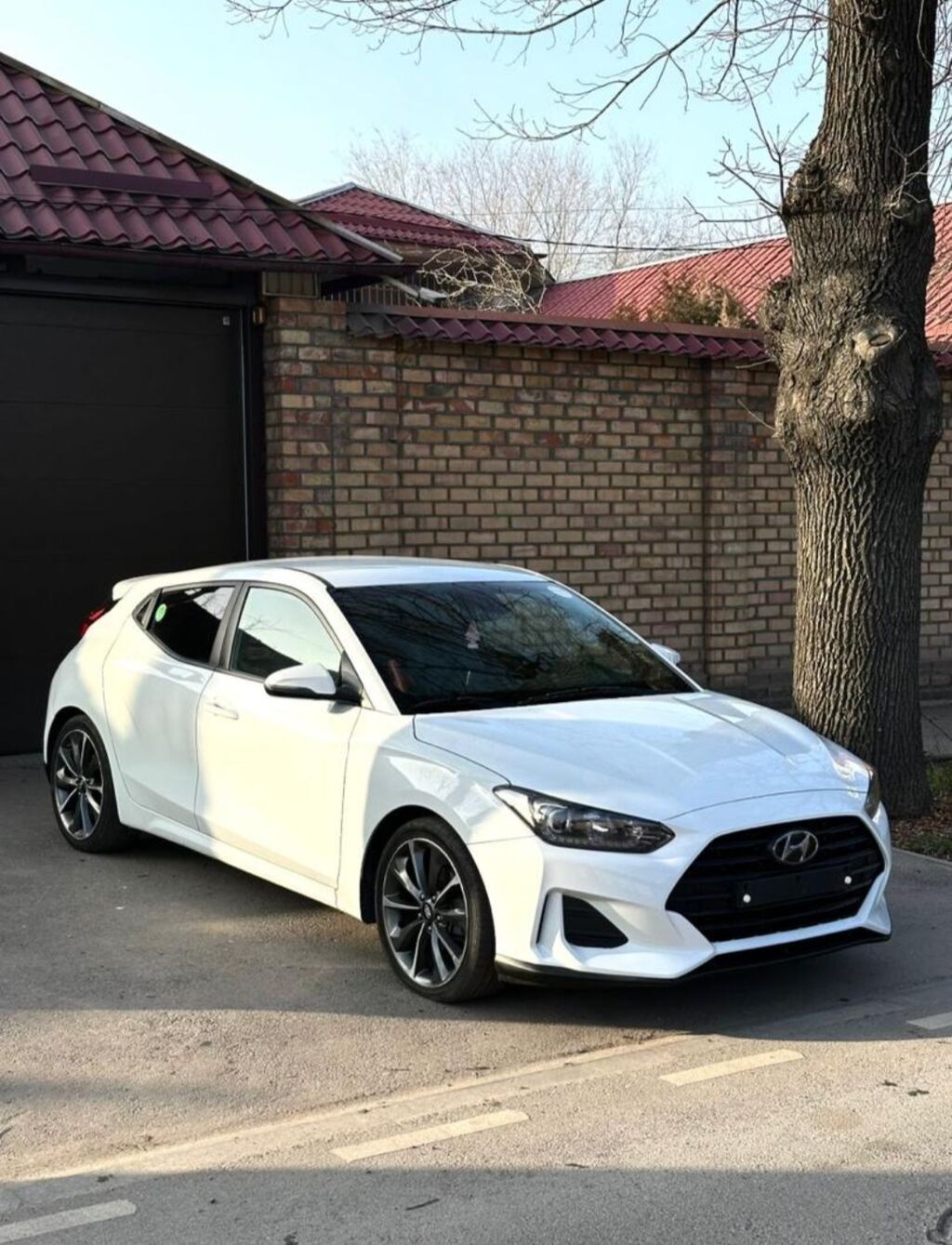 Hyundai Veloster: 2019 г., 1.4 л, Автомат, Бензин, Купе: фото 4