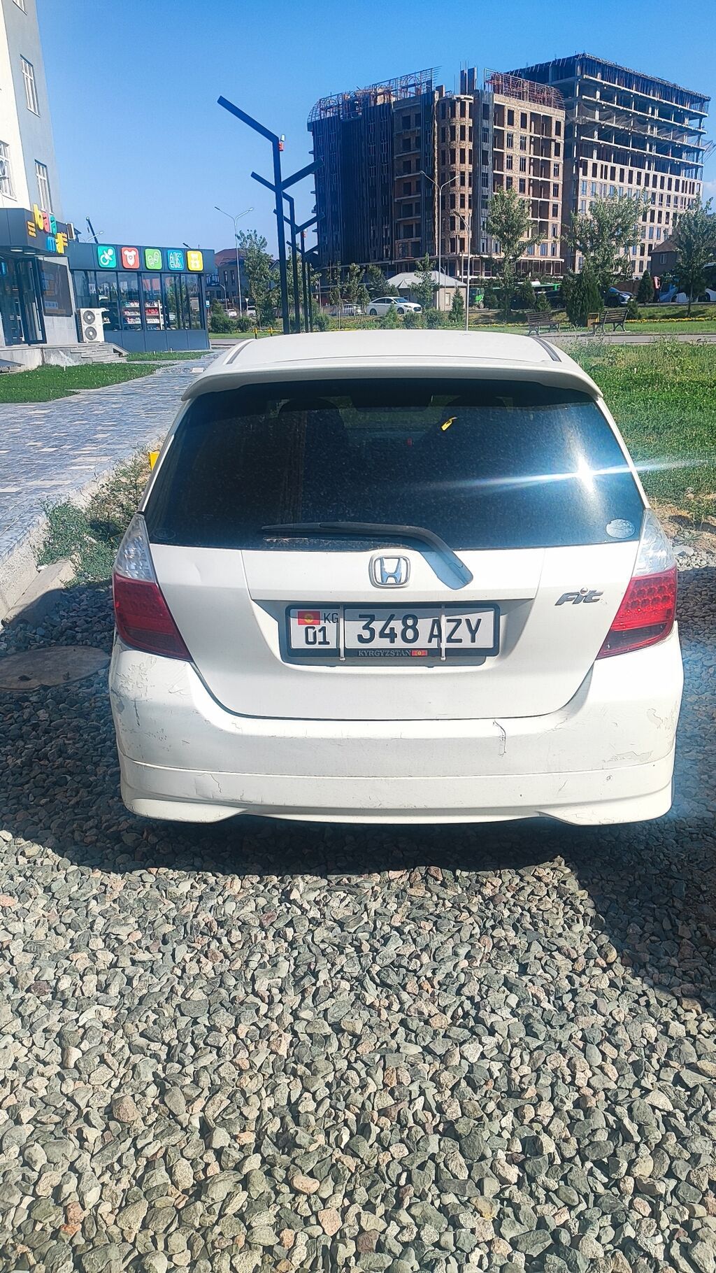 Honda Fit: 2002 г., 1.3 л, Автомат, Бензин, Хэтчбэк: фото 4