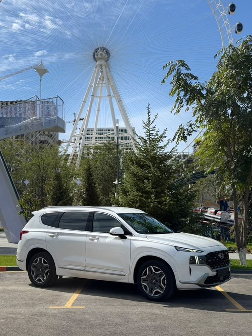 Hyundai Santa Fe: 2022 г., 1.6 л, Автомат, Гибрид, Кроссовер: фото 2