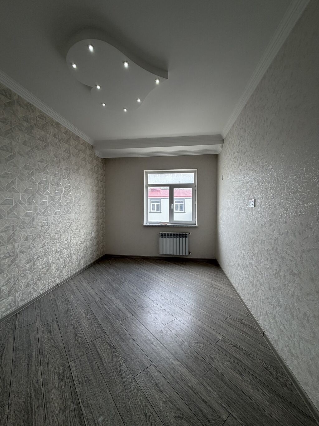 3 otaqlı, Yeni tikili, 82 kv. m