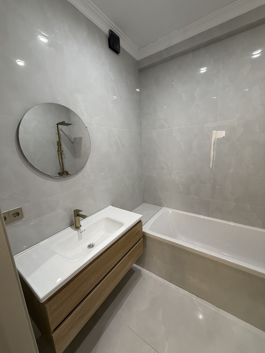 2 комнаты, 87 м², Элитка, 9 этаж, Дизайнерский ремонт — фото 6