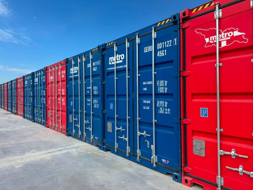 ПРОДАЮТСЯ КОНТЕЙНЕРЫ 20 FT И 40 FT В наличии контейнеры 20 и 40 футов