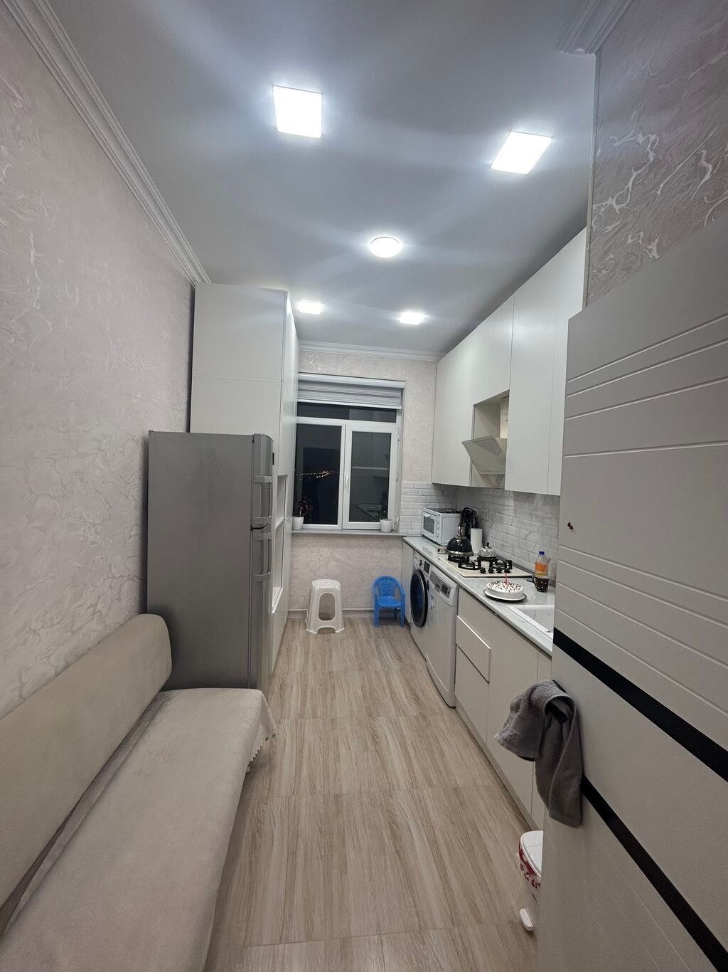 Ceyranbatan, 2 otaqlı, Yeni tikili, 68 kv. m