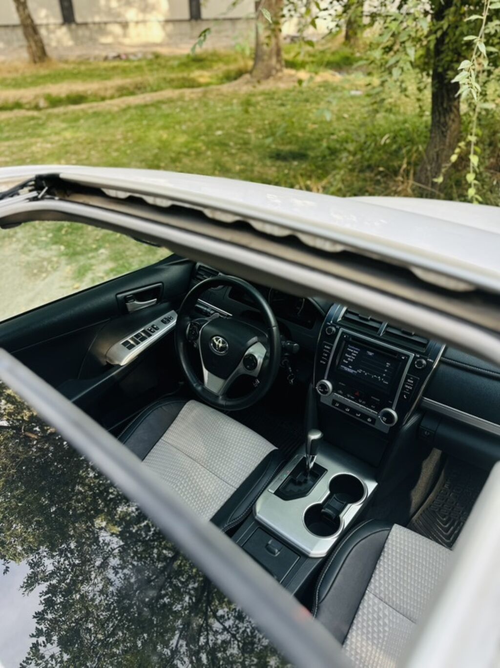 Toyota Camry: 2014 г., 2.5 л, Автомат, Бензин, Седан: фото 6