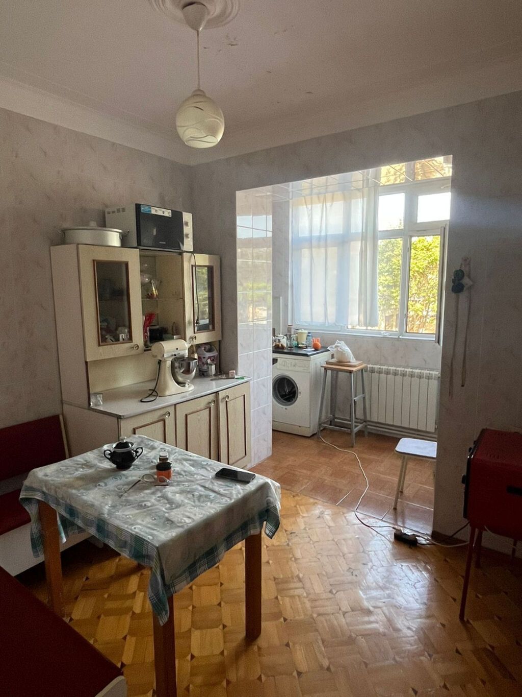 Bakı, 3 otaqlı, Köhnə tikili, 76 kv. m