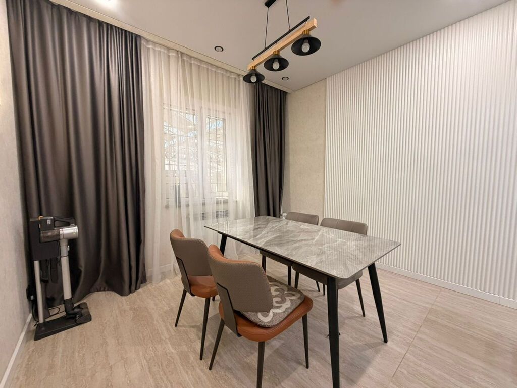 5 комнат, 140 м², 4 соток, Бишкек, Арча-Бешик ж/м Риэлтор: фото 7