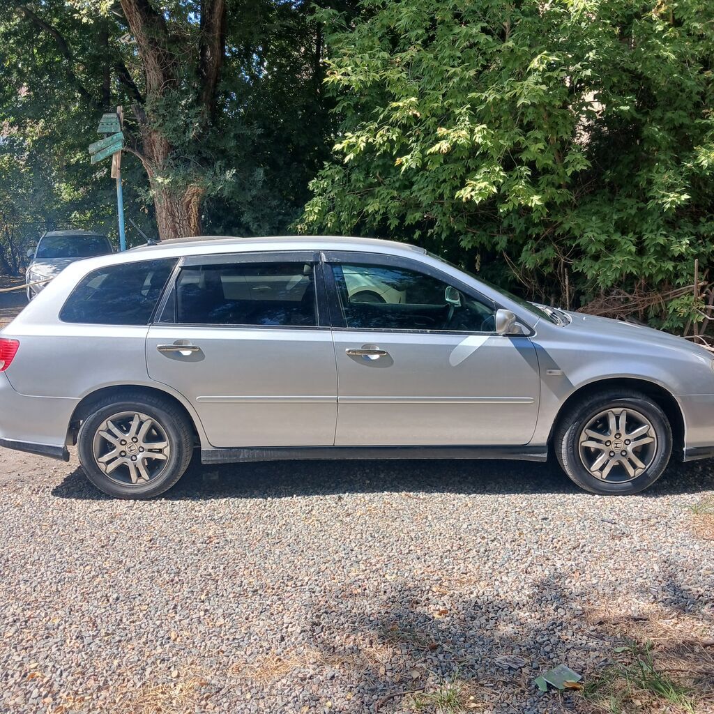 Honda Avancier: 2003 г., 0.2 л, Автомат, Бензин, Универсал: фото 2